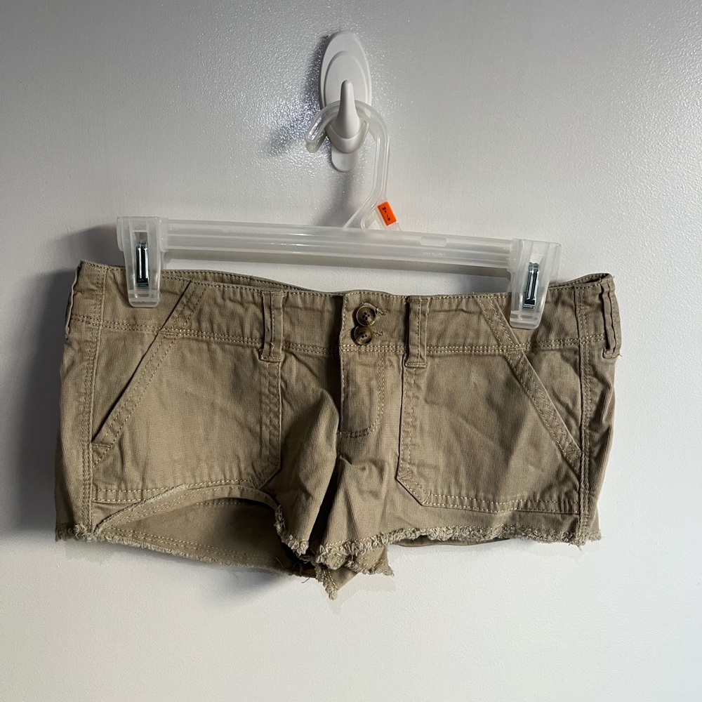 Khaki / tan shorts